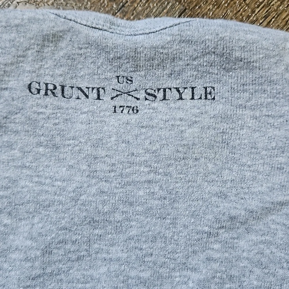 Grunt style poop onesie